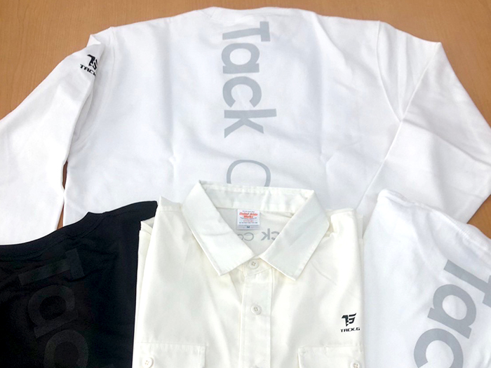 タックユニフォーム