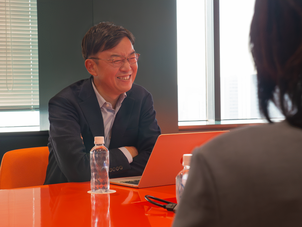 株式会社キャシュモ様とタック担当者のインタビュー・対談の様子